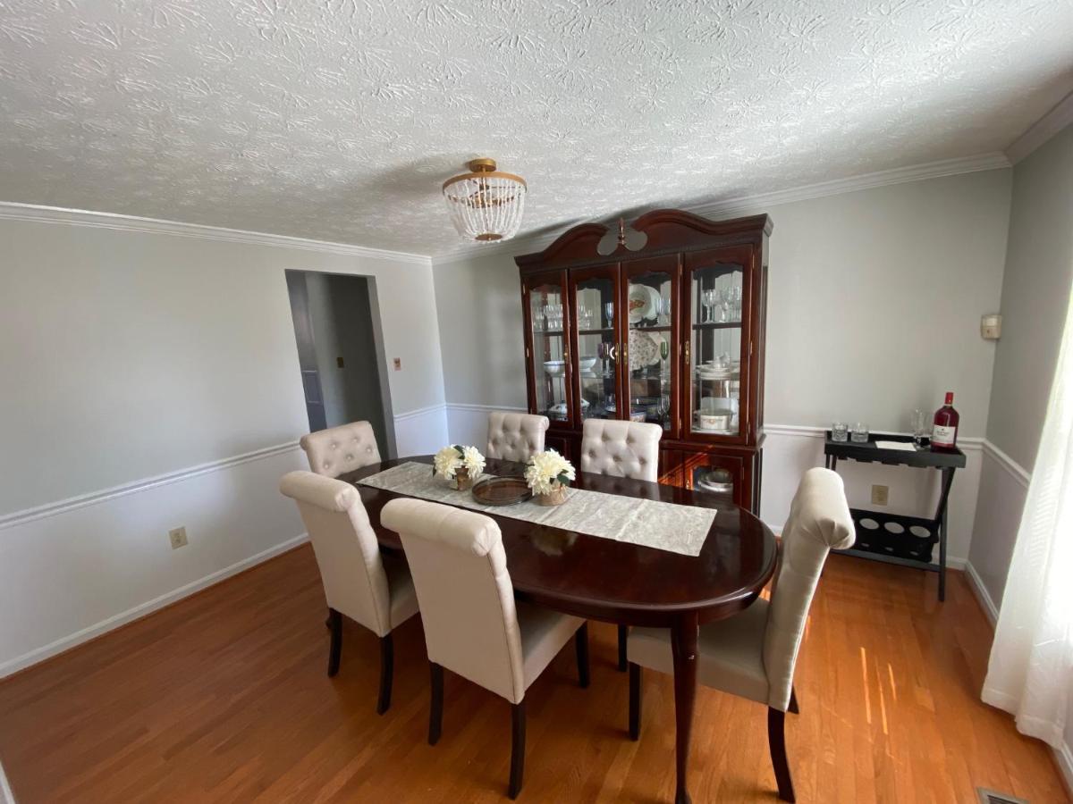 Upgraded, Beautiful 4 Bd Colonial In Silver Spring Exteriér fotografie